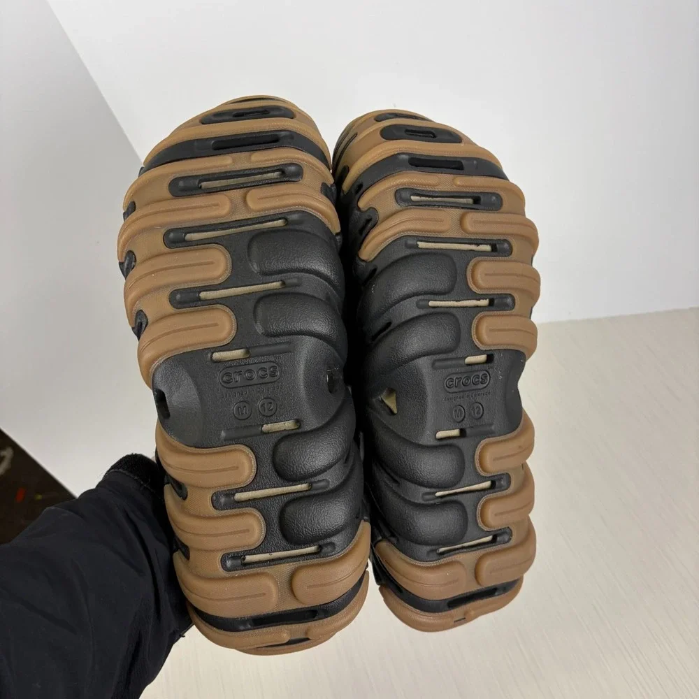 CROCS Echo Clog Black Gum Adjustable Strap 211675-001 Size Mens Size 12 NEW
